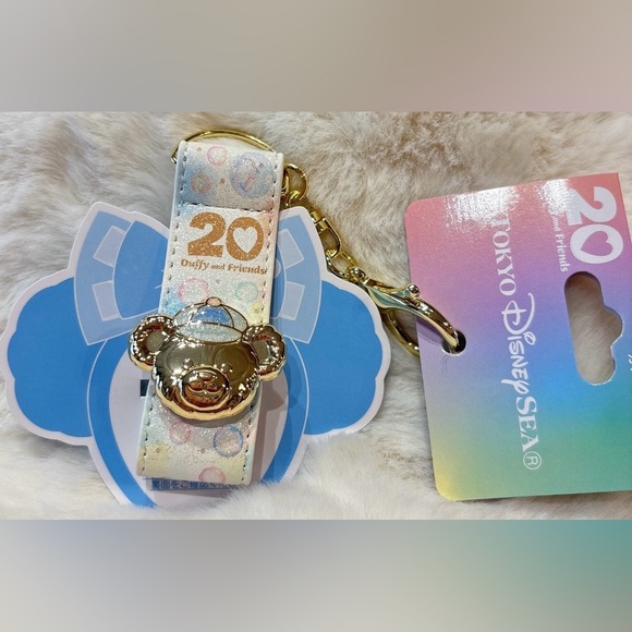 Disney Accessories - Tokyo Disney Sea Duffy & Friends 20th Anniv. Headband Holder Keychain, NWT.